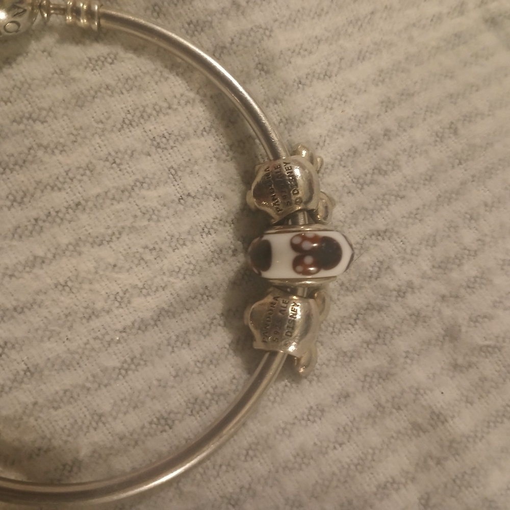 Mickey and Minnie Pandora charms - Picture 2 of 3